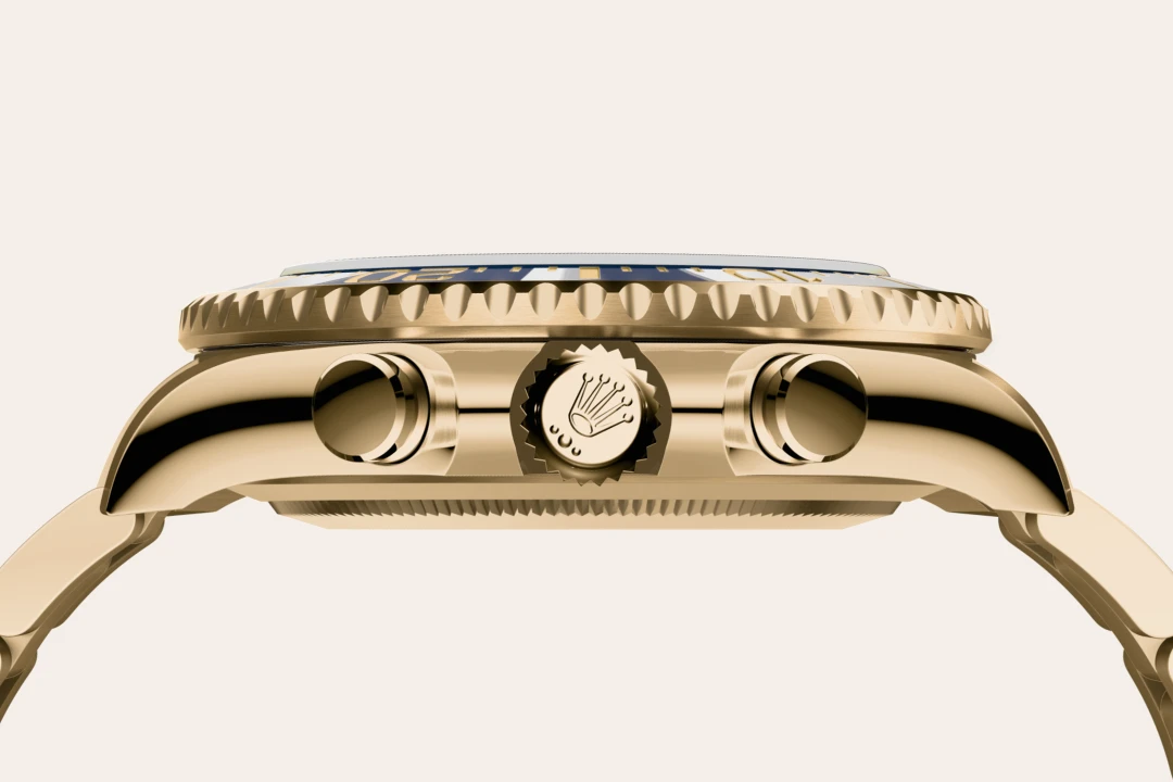 Rolex Yacht-Master II in yellow gold with a White dial, blue Cerachrom insert in ceramic bezel, and Oyster bracelet, m126688-0001 - Goldfinger