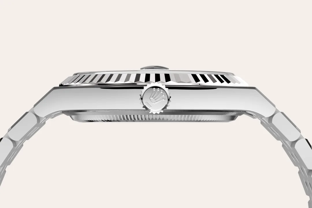 Rolex Land-Dweller in Oystersteel and gold, m127334-0001 - Goldfinger