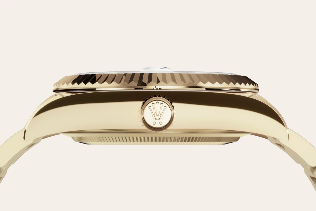 Rolex Sky-Dweller or jaune avec cadran couleur champagne, lunette cannelée tournante unidirectionnelle, bracelet Oyster, m336938-0001 - Goldfinger Rolex Sky-Dweller or jaune avec cadran couleur champagne, lunette cannelée tournante unidirectionnelle, bracelet Oyster, m336938-0001 - Goldfinger