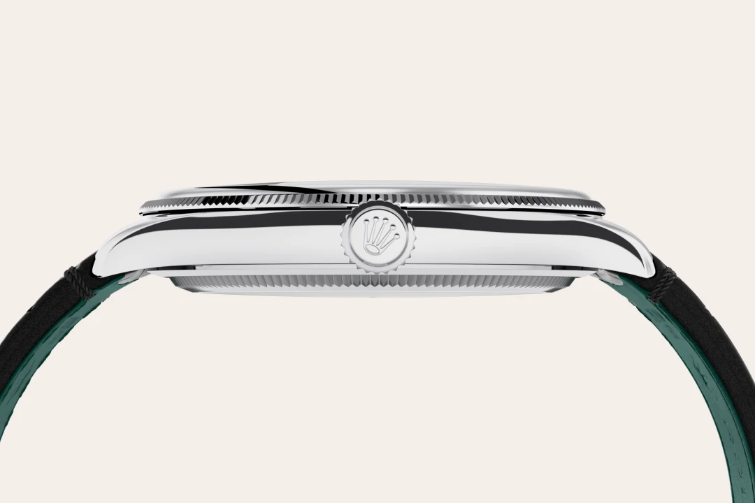 Rolex 1908 in platinum with an ice bleu dial, and leather bracelet, M52506-0003 - Goldfinger Rolex 1908 in platinum with an ice bleu dial, and leather bracelet, M52506-0003 - Goldfinger
