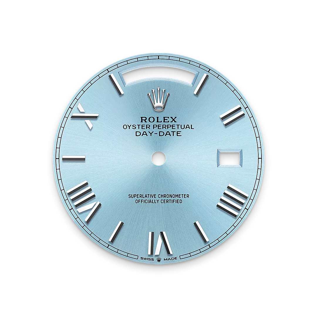 Rolex Day-Date in platinum, M228236-0012 - Goldfinger
