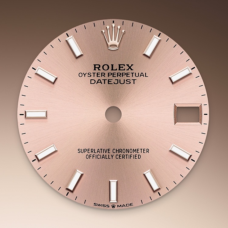 rosé colour dial oystersteel and everose gold 
